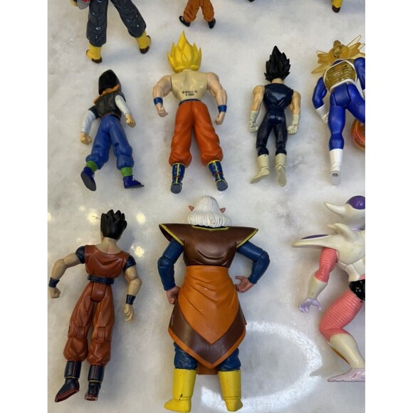 Dragon Ball Z LOT OF (27) Figures BANDAI 90s Early 2000’s - Picture 9 of 16